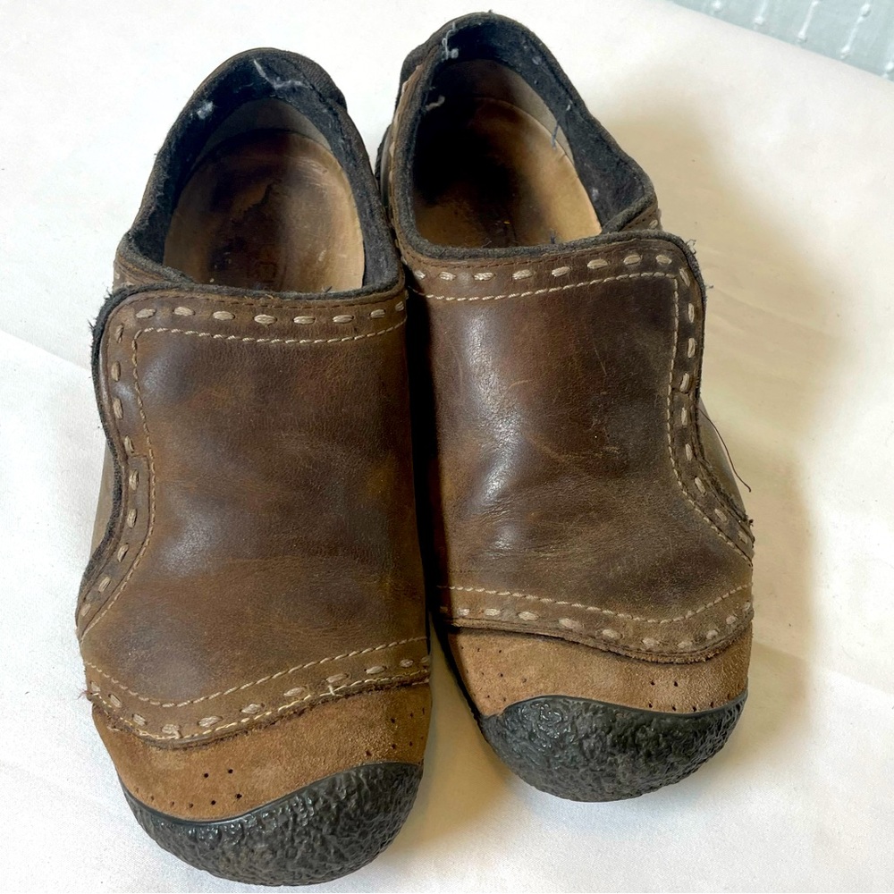 Keen slip on shoes size 6.5 good used condition